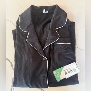 Nordstrom Black Sleepwear with White Piping - top only! Size small